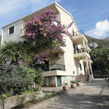 Apartments & Rooms M Петровац Экстерьер фото